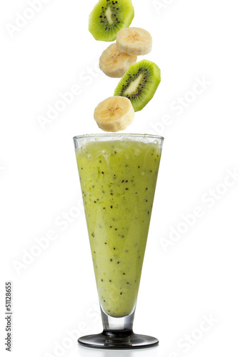 Photo: Kiwi and banana smoothie Kiwi and banana smoothie