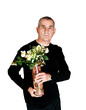 homme offrant des fleurs