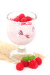 Himbeerjoghurt, isoliert