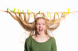 Haare auf der Wäscheleine