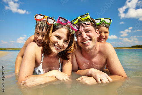 Photo: Family of divers Family of divers
