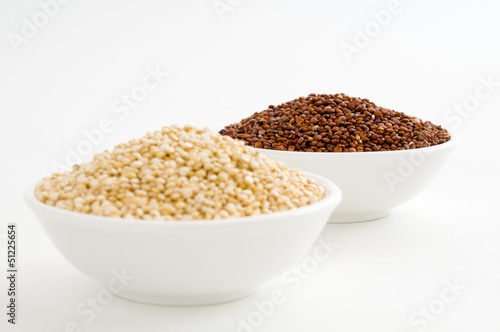 Photo: Roter und weißer Quinoa Roter und weißer Quinoa