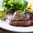 rindersteak medium rare