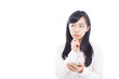 計算する女性