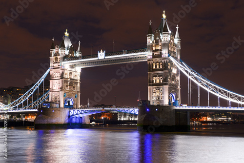Photo: Tower Bridge à Londres de nuit Tower Bridge à Londres de nuit