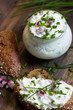 Frischer Quark mit Kräutern