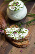 Frischer Quark mit Kräutern