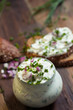 Frischer Quark mit Kräutern