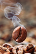 qualmende Kaffeebohne