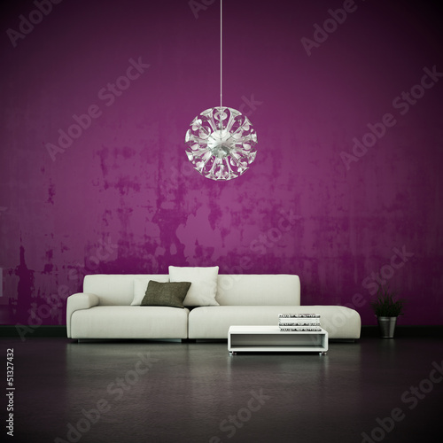 Illustration: weißes Sofa vor lila Wand weißes Sofa vor lila Wand