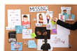 Photo: Detective investigating abduction of children Detective investigating abduction of children