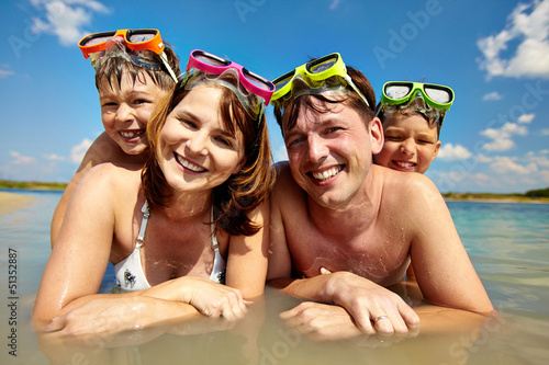 Photo: Family of divers Family of divers