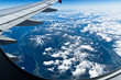 Blick aus dem Flugzeug auf die Alpen