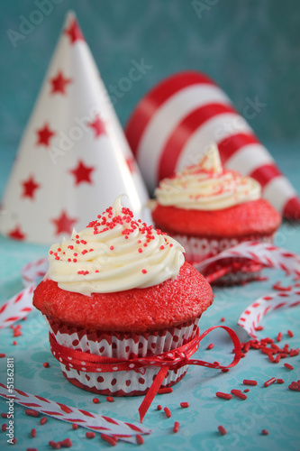 Photo: Red velvet cupcake Red velvet cupcake