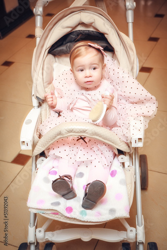 Photo: Baby in sitting stroller Baby in sitting stroller