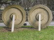 Schwere Mühlsteine im Heimatmuseum