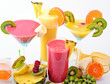 Fruchtige Smoothies und Cocktails genießen