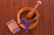 Foto: Mörser mit Lavendelseife Mörser mit Lavendelseife
