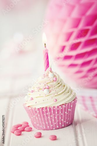 Photo: Birthday cupcake Birthday cupcake