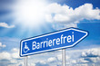 Wegweiser mit Barrierefrei und Sonne