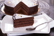 Sachertorte mit Blattgold verziert