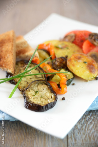 Photo: Vegetarische Grillplatte Vegetarische Grillplatte
