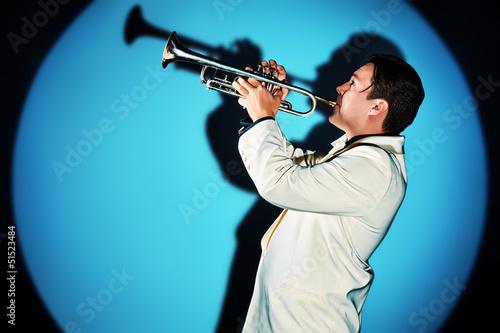 Photo: trumpeter trumpeter