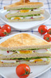 Sandwich mit Ei und Tomaten