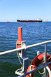 Foto: Towing a tanker at sea Towing a tanker at sea