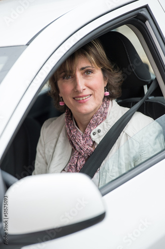 Photo: Femme au volant Femme au volant