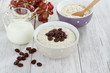 Porridge with raisins