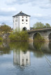 Torturm an der Alten Limburger Lahnbrücke im Frühjahr