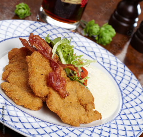 Photo: Schnitzel with salad Schnitzel with salad