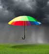 Regenschirm im Regen