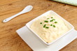 Mayonnaise or garlic sauce