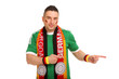zeigender Fußballfan