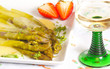 Spargel mit Sauce Hollandaise und Wein