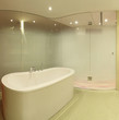 Photo: Badewanne mit Glastür Badewanne mit Glastür