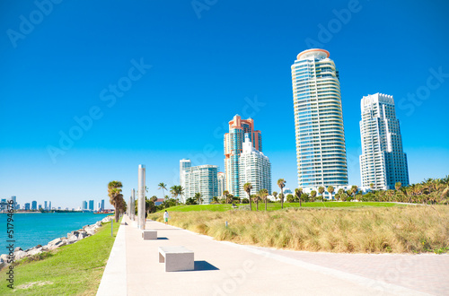 Photo: Miami Beach in Florida with luxury apartments and waterway Miami Beach in Florida with luxury apartments and waterway