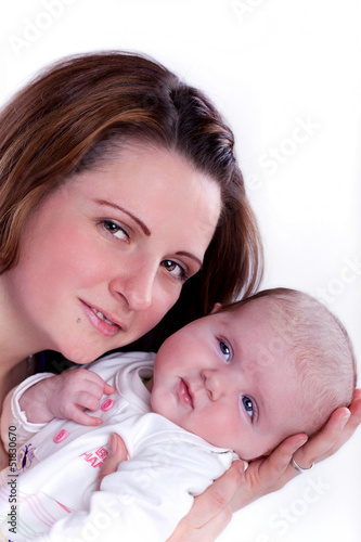 Photo: Mutter mit ihrem Baby Mutter mit ihrem Baby