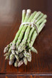 ein bund grüner spargel