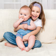girl and her little sister