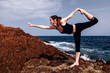 Position de yoga: le danseur.