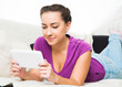 Foto: beauty girl with tablet pc beauty girl with tablet pc