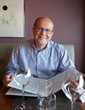 Photo: Au restaurant de la maison de retraite : Homme asthmatique Au restaurant de la maison de retraite : Homme asthmatique