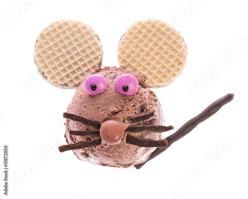 Photo: the funny ice cream mouse the funny ice cream mouse