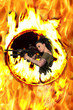 Foto: Woman with Assault Rifle Woman with Assault Rifle
