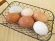 Eier mit natürlicher Färbung