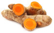 Foto: Raw Turmeric over white background Raw Turmeric over white background