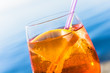 Sommerlicher Cocktail, Strandbar, Spritz, Erfrischung